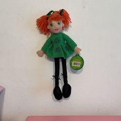 Vintage 2000 Irish Dancer Plush Doll Ireland Irish Girl Stuffed Animals. NEW!!