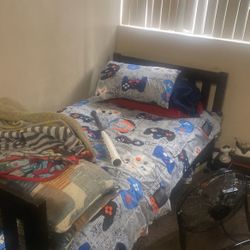 Twin Bed With Mattress