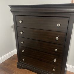 Dark Brown Dresser 