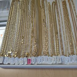 14k 10k Gold Necklace Different Prices And Different Games And Different Long If You Are Interested Please Ask For Maribel Thank You 