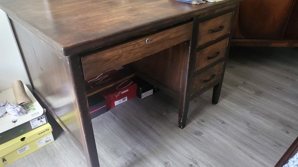 Desk