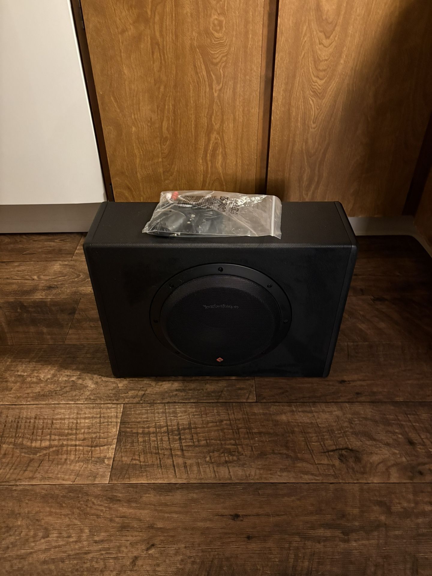 Rockford 10” SUB/AMP with Bass Knob