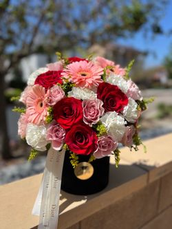Flower arrangement