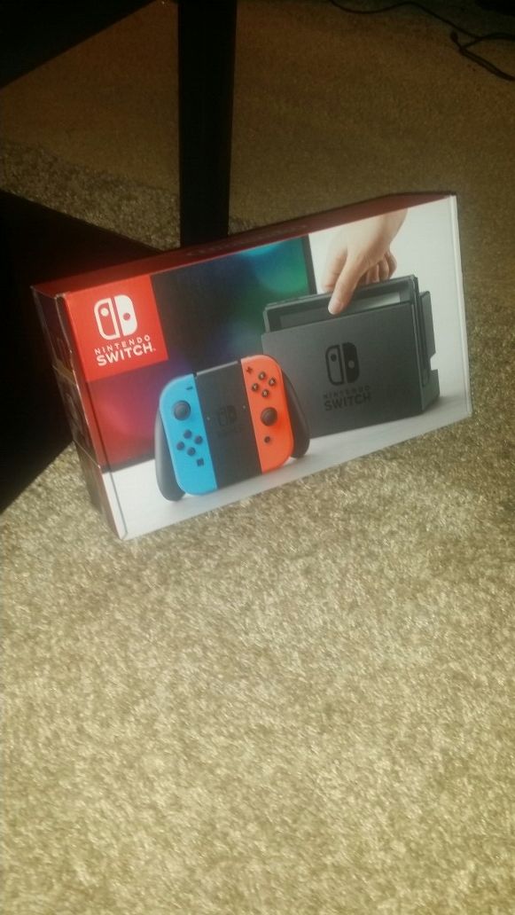 NINTENDO SWITCH NEW IN BOX $280!+(Pick Any Game $25 or less)