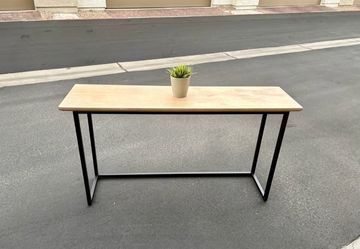 Modern Wood and Metal Console Table - FREE DELIVERY 🚚