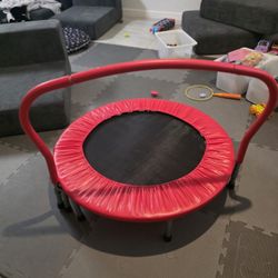 Small Kids Trampoline 