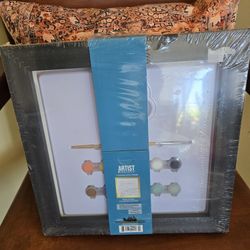 Framed Canvas Art Project 