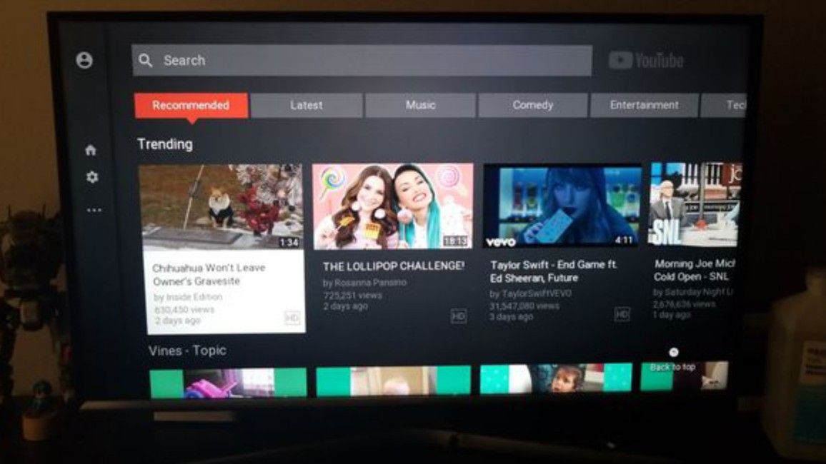 Samsung 32" Smart TV