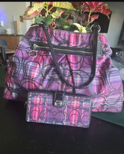 2010 Coach F15480  Poppy Tartan Plaid Carryall Bag