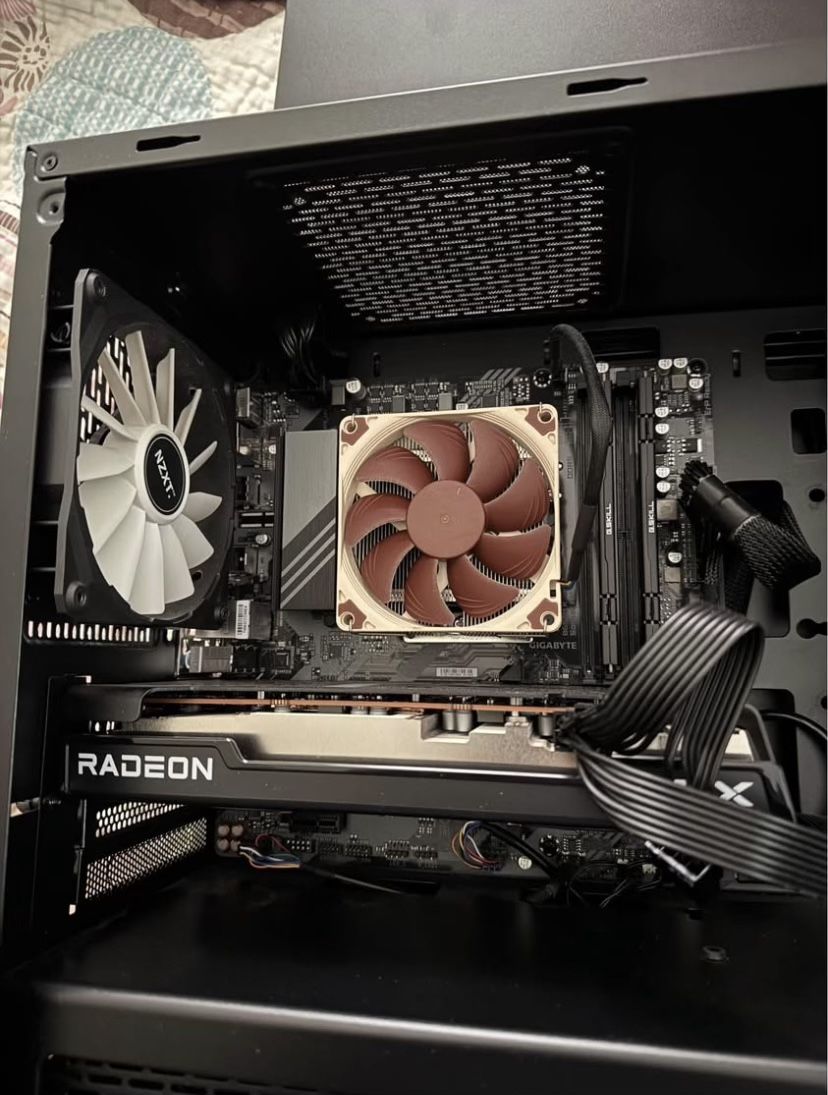 Office / Gaming PC, 6650 XT, 6 Cores, 4.9Ghz, 1TB, 32GB RAM