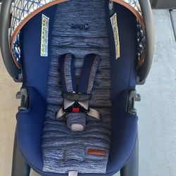 Infant Car seat 