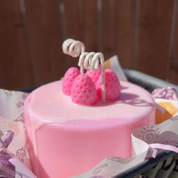 Pink Mini Cake Candle 🩷✨🎂🥰