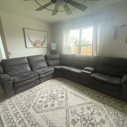 Dual Reclining , Power, Modular Sectional