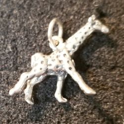 Sterling silver Giraffe Charm/Pendant 