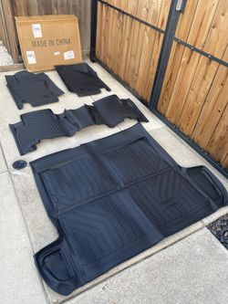 Sporacingrts Floor Mats & Cargo Liner 2013-2024 Toyota 4Runner (New)