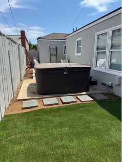 Free jacuzzi