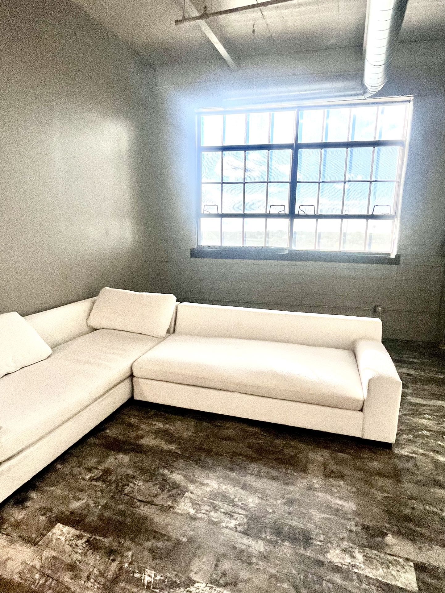 Ethan 2-piece sectional