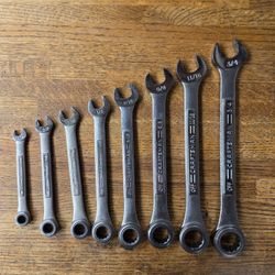 USA CRAFTSMAN 8-Piece 5/16" to 3/4" Combination 12-Pt. SAE Ratcheting Wrench Set