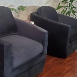 Set Of Modern Chairs 