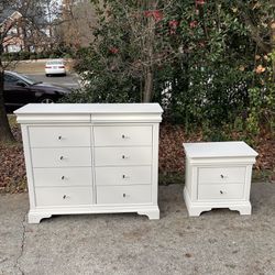 Dresser And Nightstand *Local Delivery*