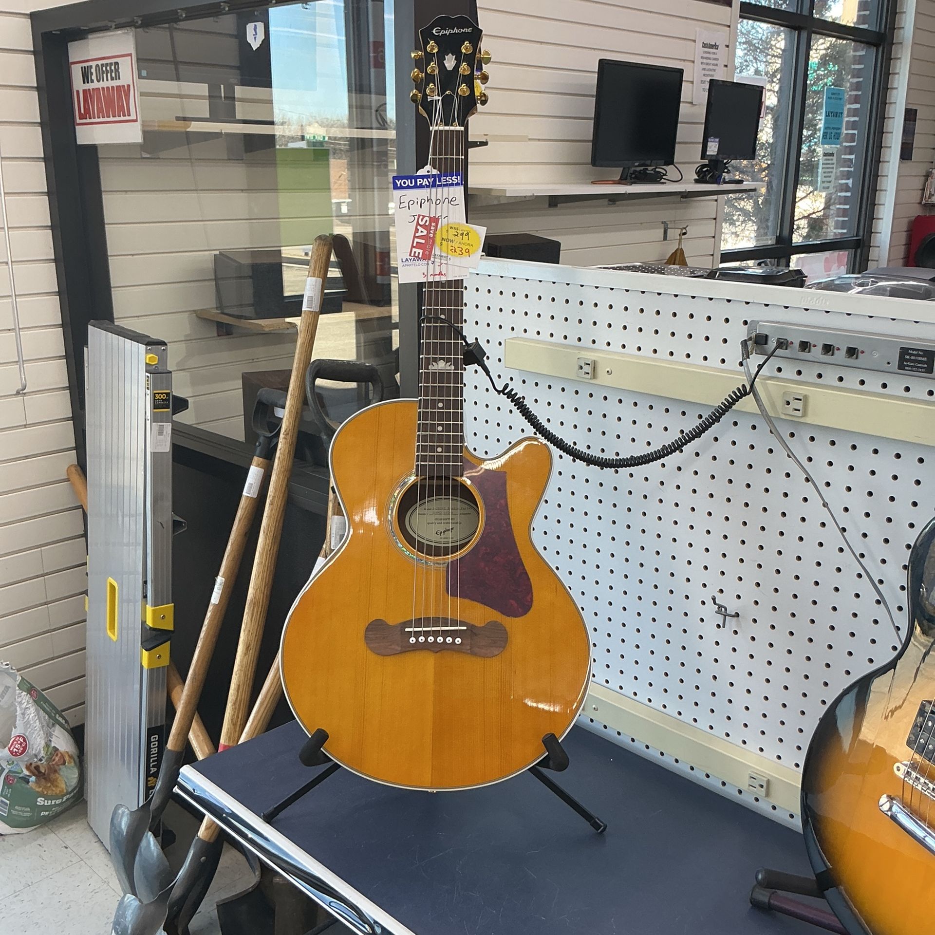 Acoustic Guitar