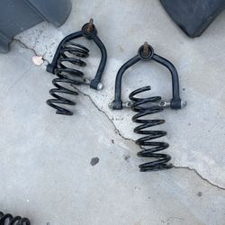 Mustang  2 Upper A Arms And Springs New