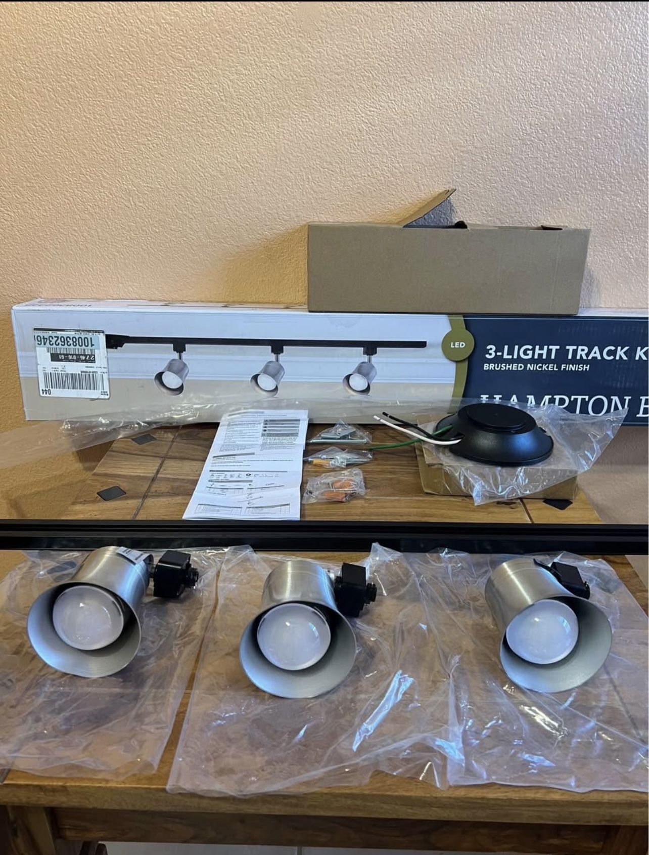 New 3-Light Track Lighting Kit – Kit de Luz de Riel Negro