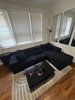 Black Right Facing couch