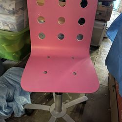 Small Pink Rolling Desk Chair 