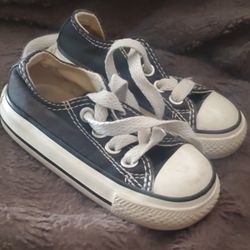 Toddler Converse Size 3