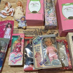 Porcelain Dolls 