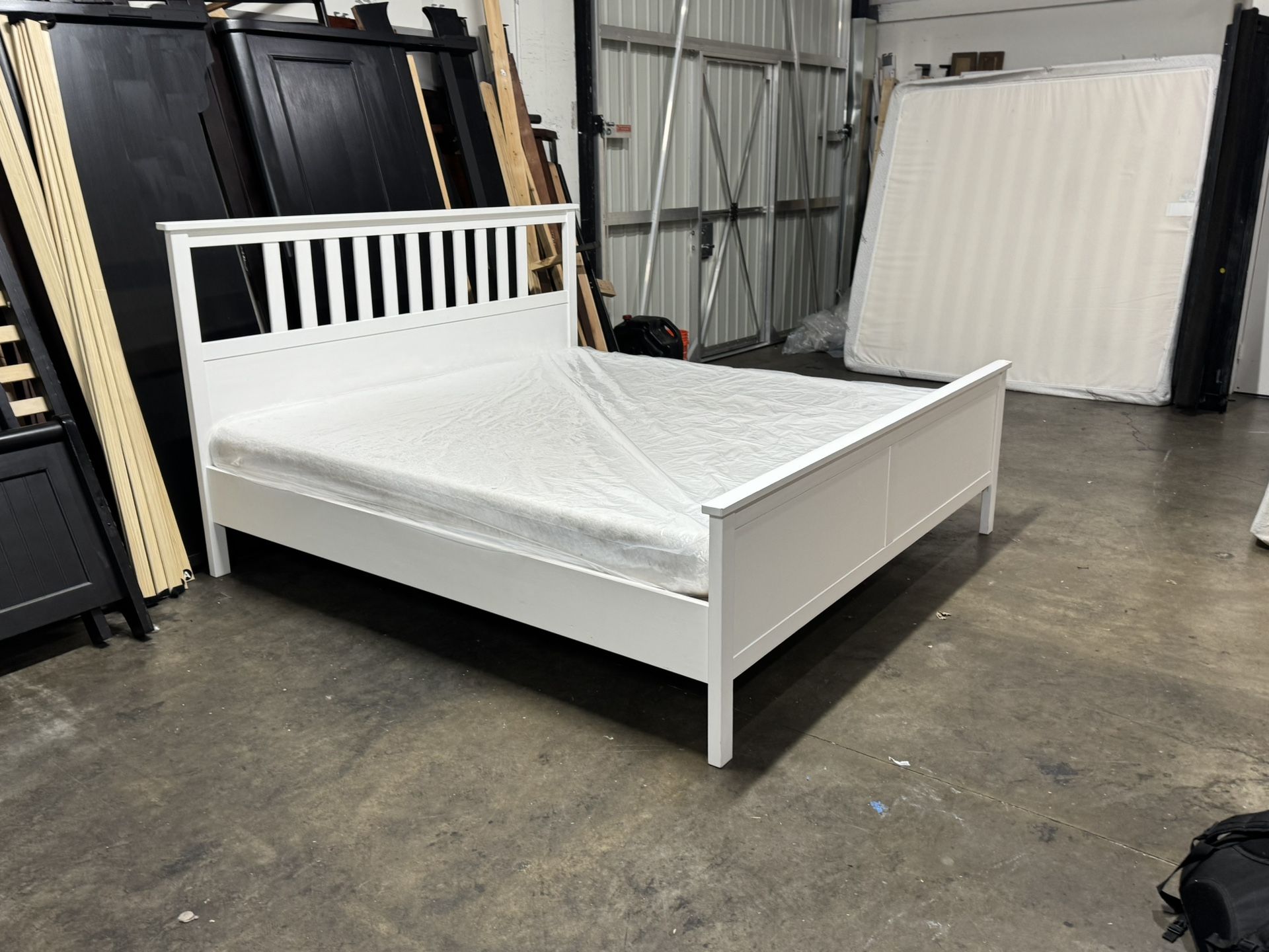 King Bed $349