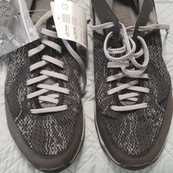 Brand new Adidas men's shoes 👞