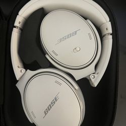 Bose QC45 Very Good Condition