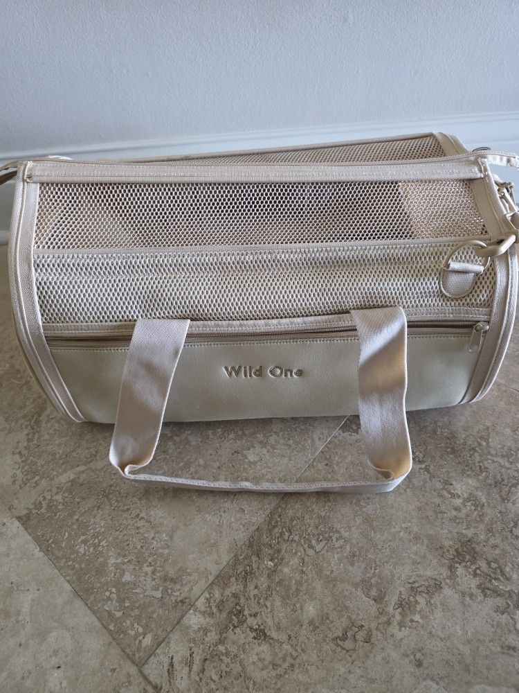 Wild One Pet Carrier For Airplane Or Travel