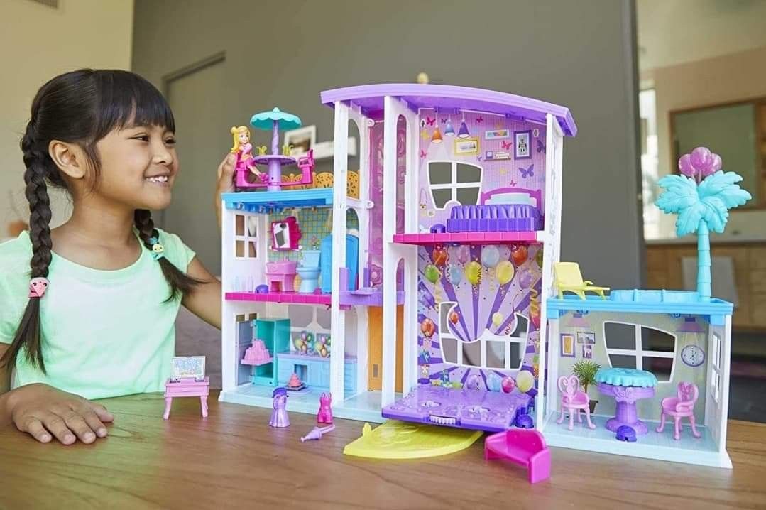 Polly Pocket Poppin' Party Pad is a Transforming Playhouse, Multicolor