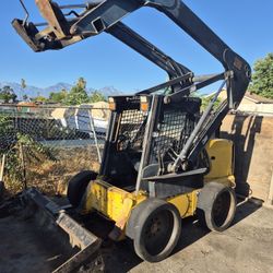 New Holland Skidsteer