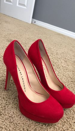 Size 5 1/2 red heels!