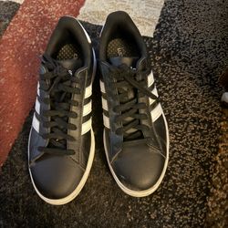 Men’s Adidas Shoes Size 8.5