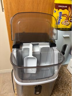 Nugget ice maker