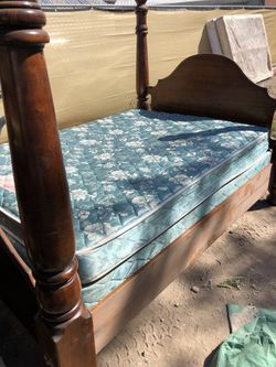 Qeen bedroom set
