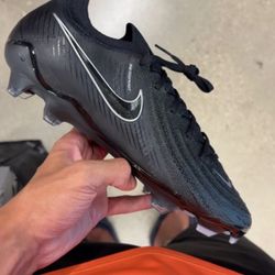 Phantom Gx Elite Size 8.5