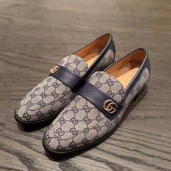 Gucci Monogram Canvas Loafers – Navy Leather Trim – Size 9