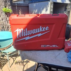 Milwaukee drill campbell case only no tools