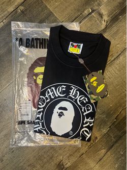 Bape t shirt READ BIO