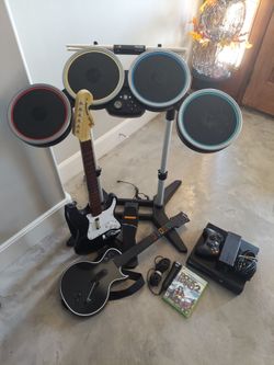 Rock Band bundle with console Rockband Guitar Hero