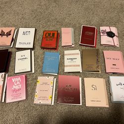 Women’s Perfume Lot Of 18 Sample Vials New Designer 