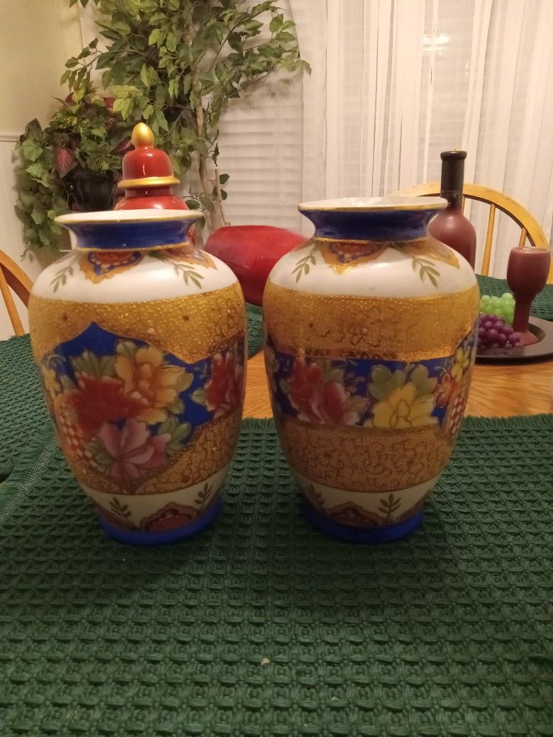 Multicolored Oriental Inspired Floral 8.5in Set Of Vases