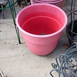 Variety Of Metal Outdoor Plant Stands Ceramic N Plastic Pots 