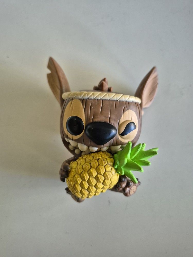 Funko Pop! Disney TIKI STITCH #472 *Hot Topic EXCLUSIVE*